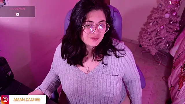 Snapshot of Azamy-12 chatting on January 13, 8:30 am Azamy-12 online show from January 13, 8:30 am