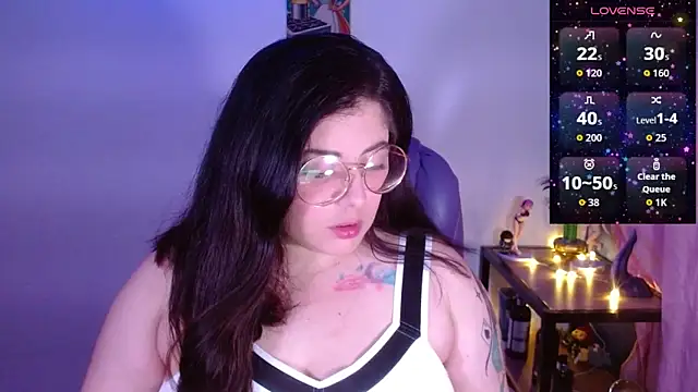 Snapshot of Azamy-12 chatting on February 12, 4:40 am Azamy-12 online show from February 12, 4:40 am