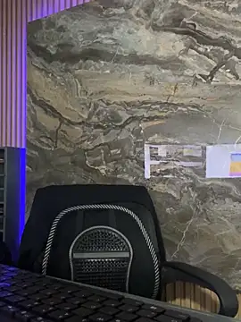 RyanGosslling  online show from November 29, 5:38 pm