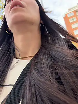 SOFIASWEETSECRETT online show from December 5, 9:18 am