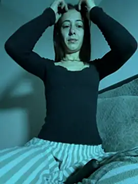 SOFIASWEETSECRETT online show from March 28, 4:01 am