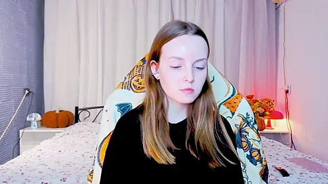 Wild  flowers online show from October 23, 6:50 pm