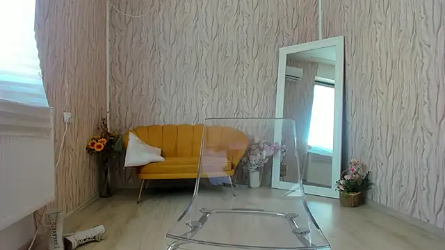 AishaRouhi online show from February 19, 9:39 am