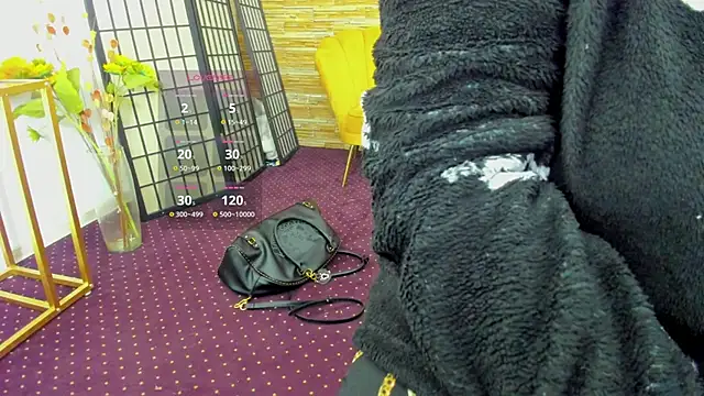 AishaRouhi online show from November 1, 5:09 am