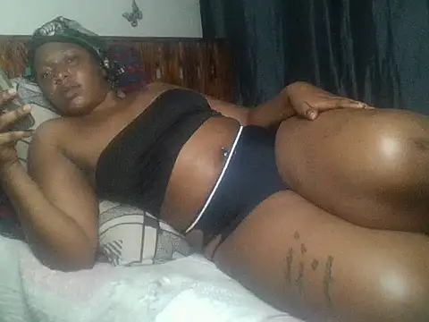 IAm Katie online show from November 3, 8:54 pm