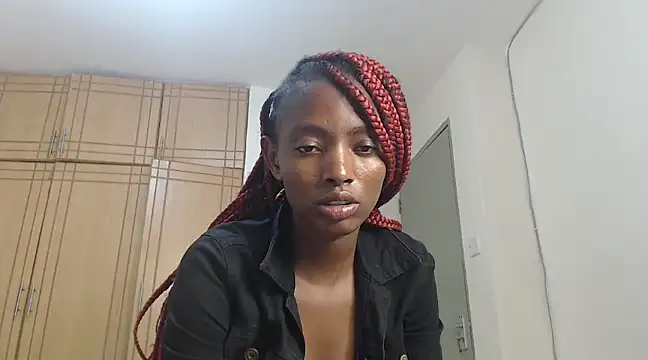 nanaswee online show from March 15, 5:15 pm