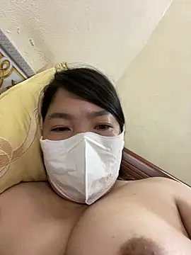 Hachi Sweetbabie  online show from April 17, 10:18 am