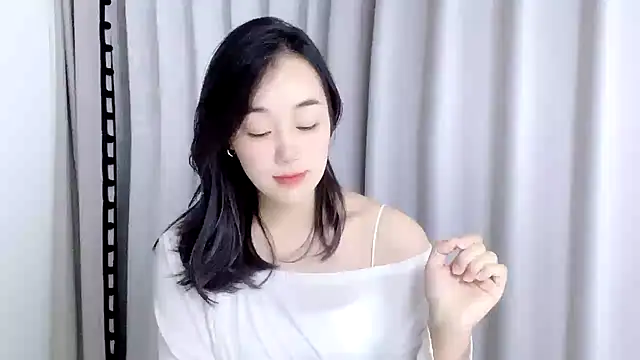 cloud8822 online show from November 12, 2:50 pm