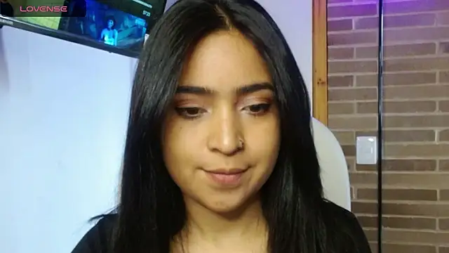 helenacyruss online show from November 21, 5:22 pm