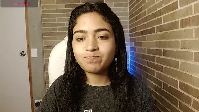 helenacyruss online show from February 4, 12:00 pm