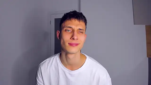 Snapshot of Kent_Ross chatting on October 27, 9:08 pm Kent Ross online show from October 27, 9:08 pm