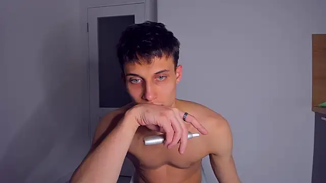 Snapshot of Kent_Ross chatting on November 24, 9:03 pm Kent Ross online show from November 24, 9:03 pm