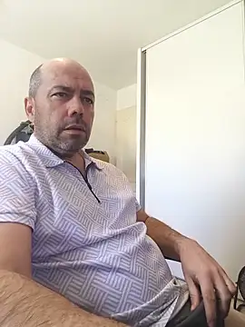 veryverybigdick45 online show from May 26, 10:22 am