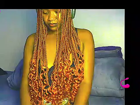 lilylovexx online show from December 4, 7:44 pm