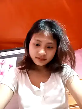Snapshot of trieungoclnt chatting on March 3, 3:09 pm trieungoclnt online show from March 3, 3:09 pm