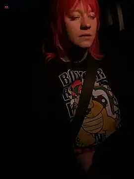 poussichienne online show from May 18, 3:24 am