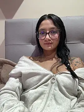 mariiana-diaz online show from March 23, 2:59 am