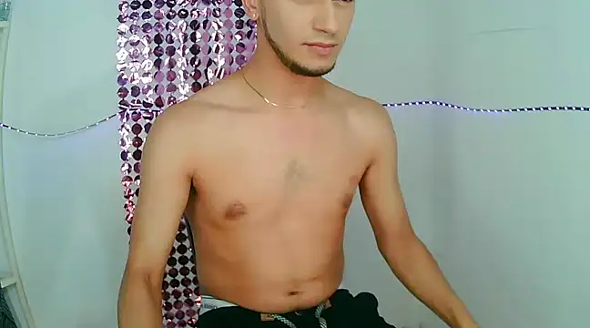 Kevin Torres online show from December 3, 2:14 am