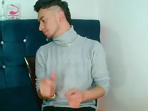 Kevin Torres online show from January 2, 10:05 am