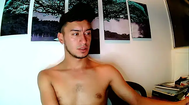 Kevin Torres online show from February 25, 12:25 am