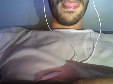 Snapshot of nastyfungames chatting on May 10, 2:44 pm nastyfungames online show from May 10, 2:44 pm