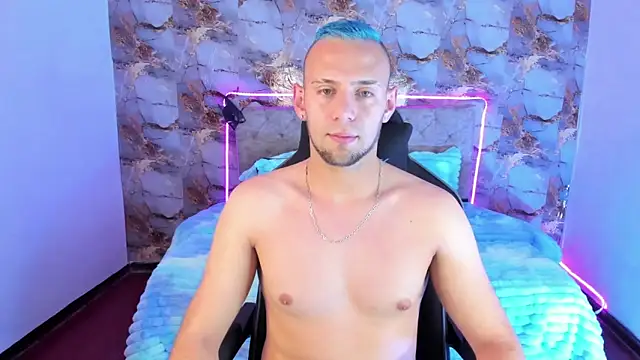 Snapshot of Damon_Bakert chatting on March 22, 12:19 pm Damon Bakert online show from March 22, 12:19 pm