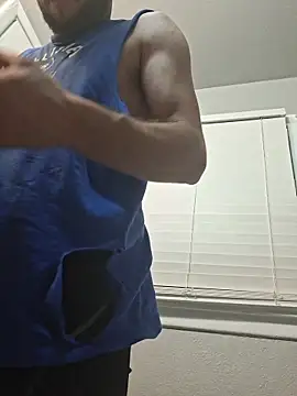 bigdickdaddy2184 online show from March 24, 6:07 am