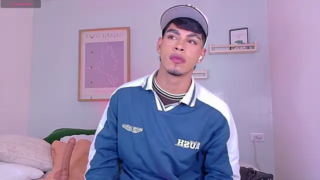 Ken-boy  online show from November 6, 1:23 pm