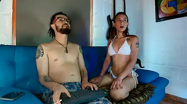 emiandstiv online show from January 18, 9:24 pm