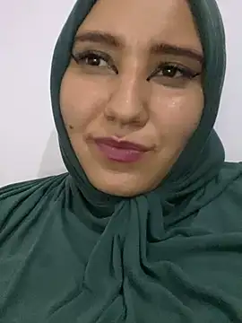 hannahayat online show from December 20, 1:58 am