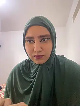 hannahayat online show from January 6, 1:19 pm