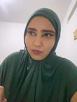 hannahayat online show from January 7, 12:45 am