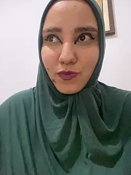 hannahayat online show from January 16, 8:46 pm