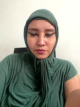 hannahayat online show from January 7, 9:17 pm