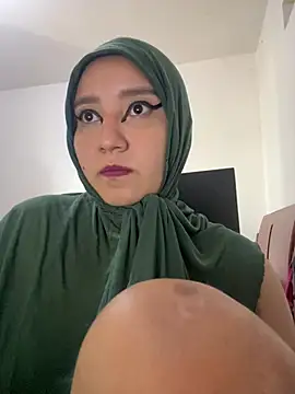 Snapshot of hannahayat chatting on February 4, 3:07 pm hannahayat online show from February 4, 3:07 pm