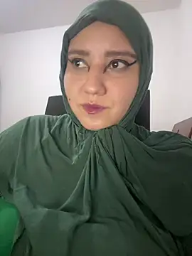 Snapshot of hannahayat chatting on March 3, 12:50 am hannahayat online show from March 3, 12:50 am