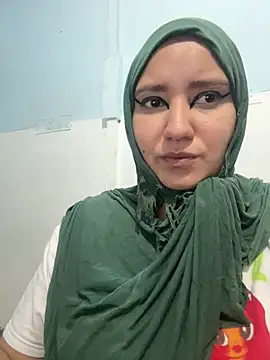 hannahayat online show from July 11, 2:31 pm