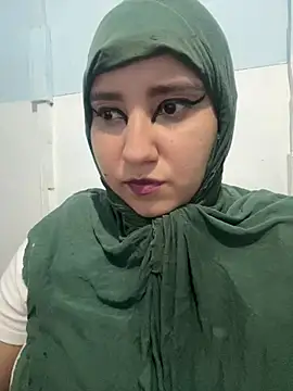 hannahayat online show from July 17, 6:46 pm