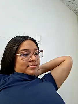 Snapshot of -VICKKY chatting on July 4, 7:31 pm -VICKKY online show from July 4, 7:31 pm