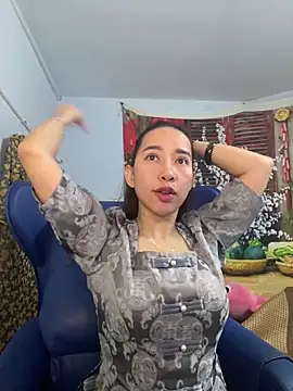 Snapshot of Cherry_6969 chatting on January 31, 1:22 am Cherry 6969 online show from January 31, 1:22 am
