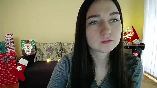 Pretty shy online show from January 3, 12:30 pm