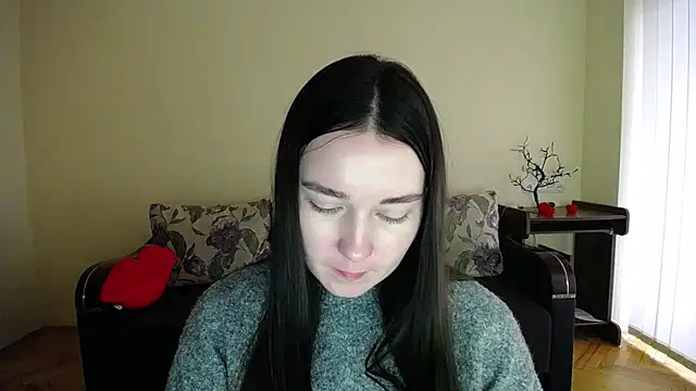 Snapshot of Pretty_shy chatting on November 8, 12:27 pm Pretty shy online show from November 8, 12:27 pm