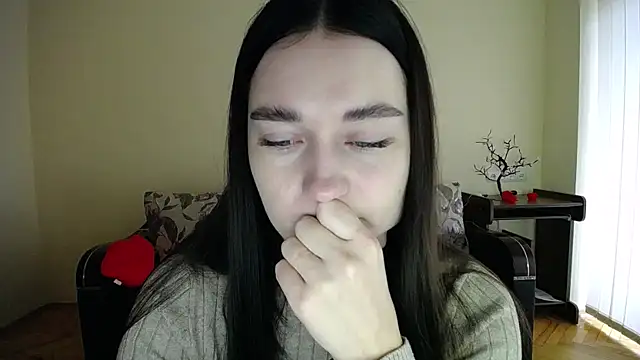 Snapshot of Pretty_shy chatting on November 27, 9:44 am Pretty shy online show from November 27, 9:44 am