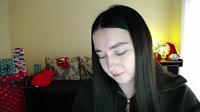 Snapshot of Pretty_shy chatting on January 6, 9:35 am Pretty shy online show from January 6, 9:35 am