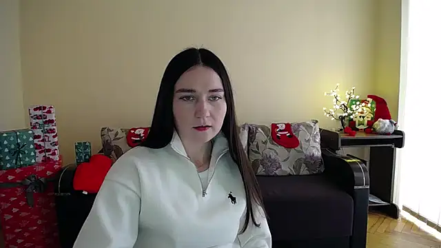 Snapshot of Pretty_shy chatting on January 12, 9:47 am Pretty shy online show from January 12, 9:47 am