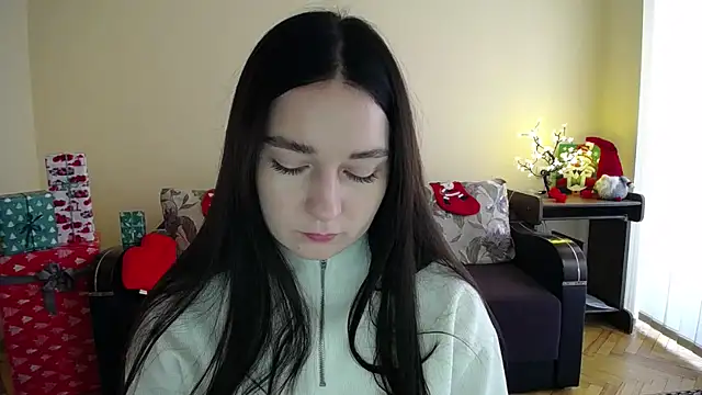 Snapshot of Pretty_shy chatting on January 17, 10:31 am Pretty shy online show from January 17, 10:31 am