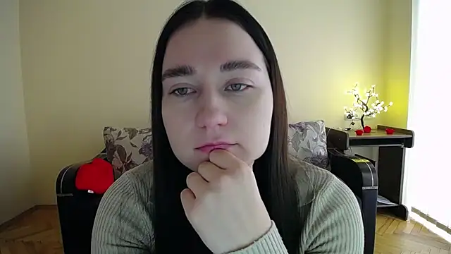 Snapshot of Pretty_shy chatting on February 7, 9:35 am Pretty shy online show from February 7, 9:35 am