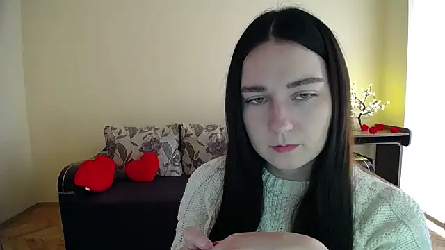 Snapshot of Pretty_shy chatting on February 18, 8:32 am Pretty shy online show from February 18, 8:32 am