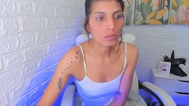 ImCrazzy online show from February 13, 4:39 pm