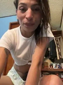ImCrazzy online show from April 27, 2:37 pm